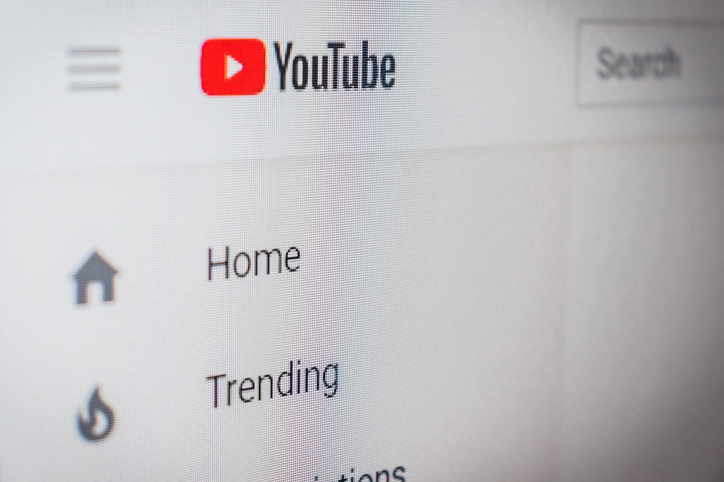 What Makes a Meme Go Viral?